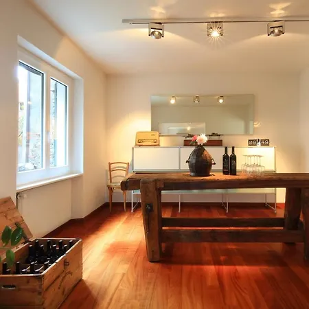 B&borgo 住宿加早餐酒店 *